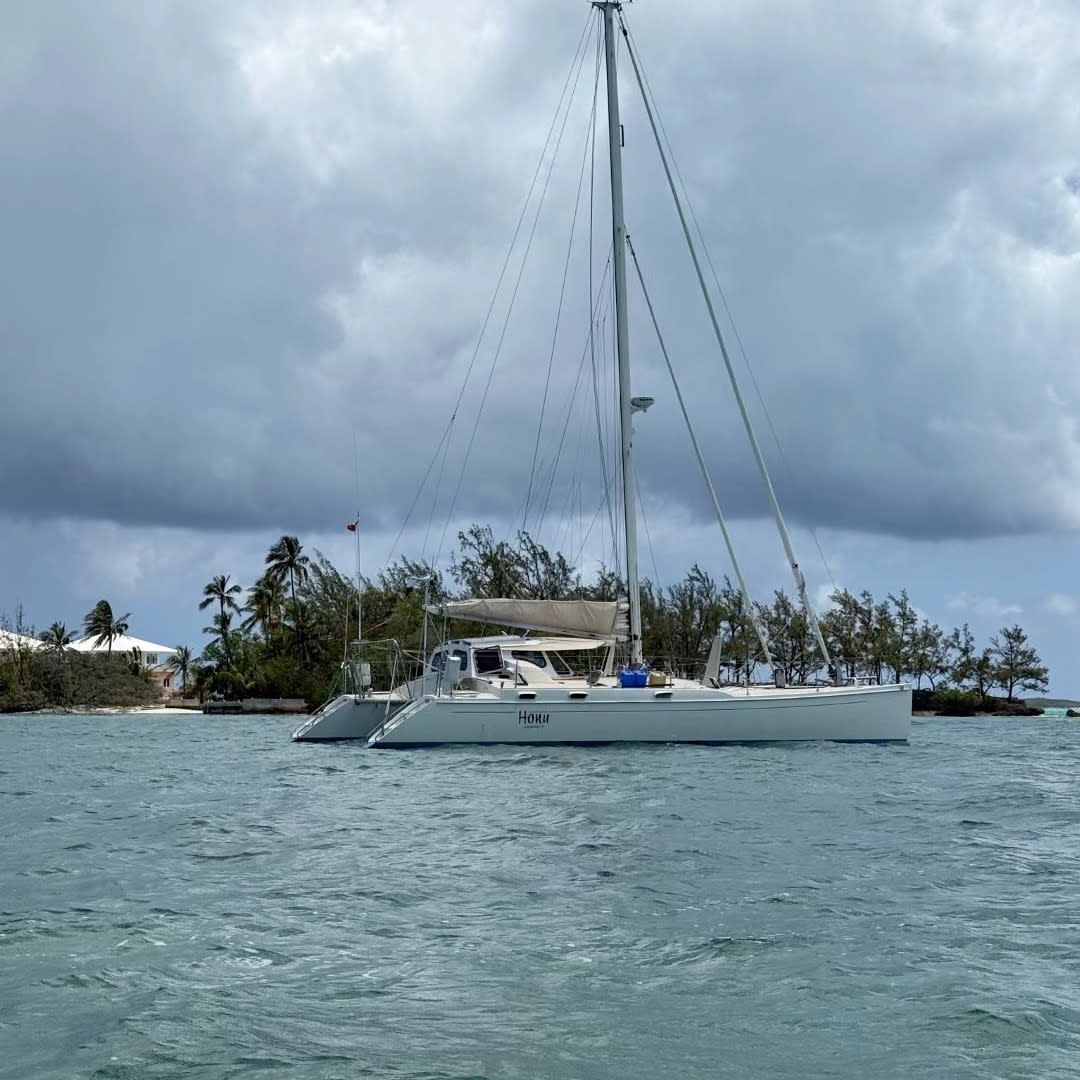 Honu Sailing Adventures — image 1