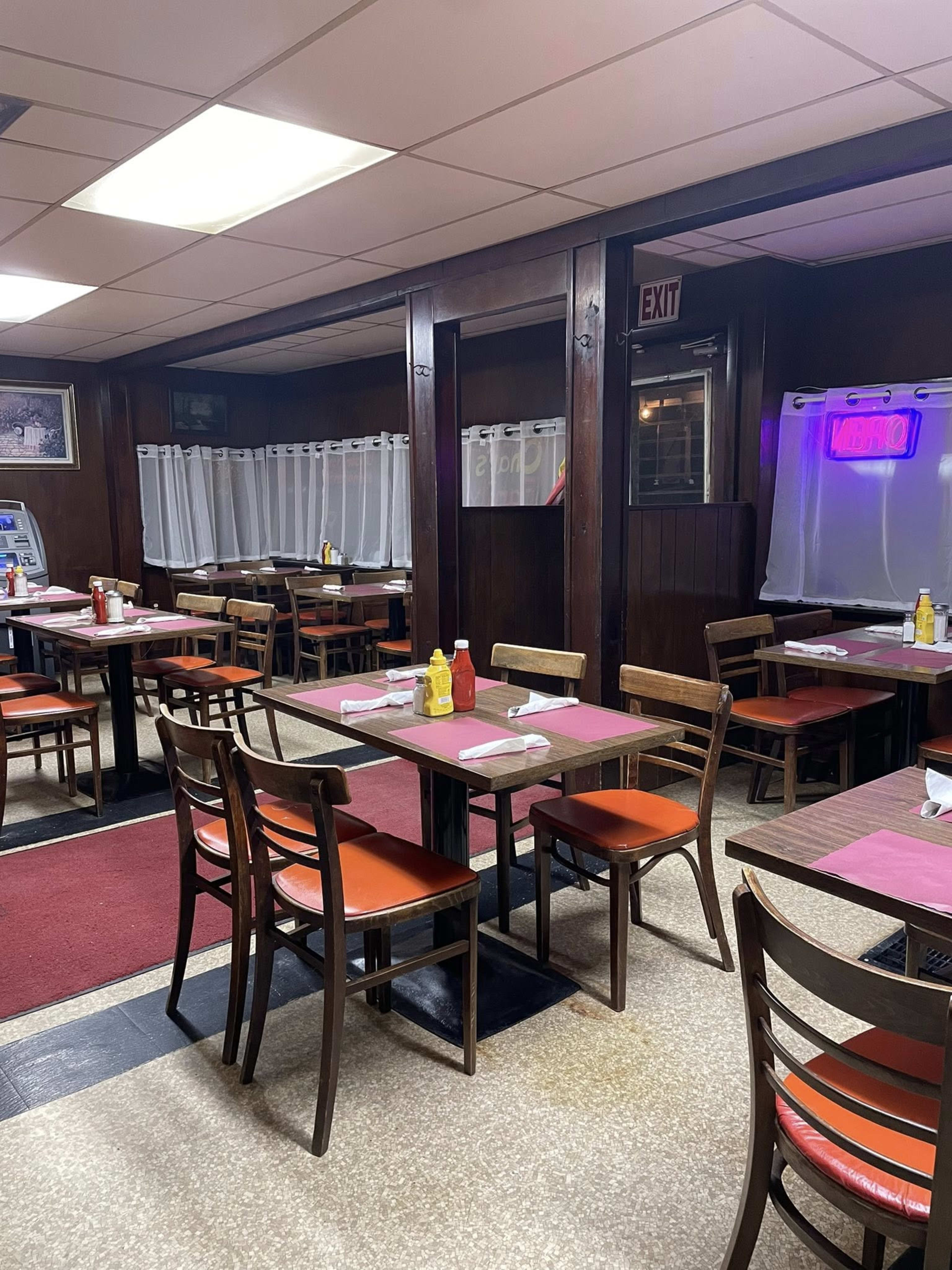 Char’s Family Diner — image 2