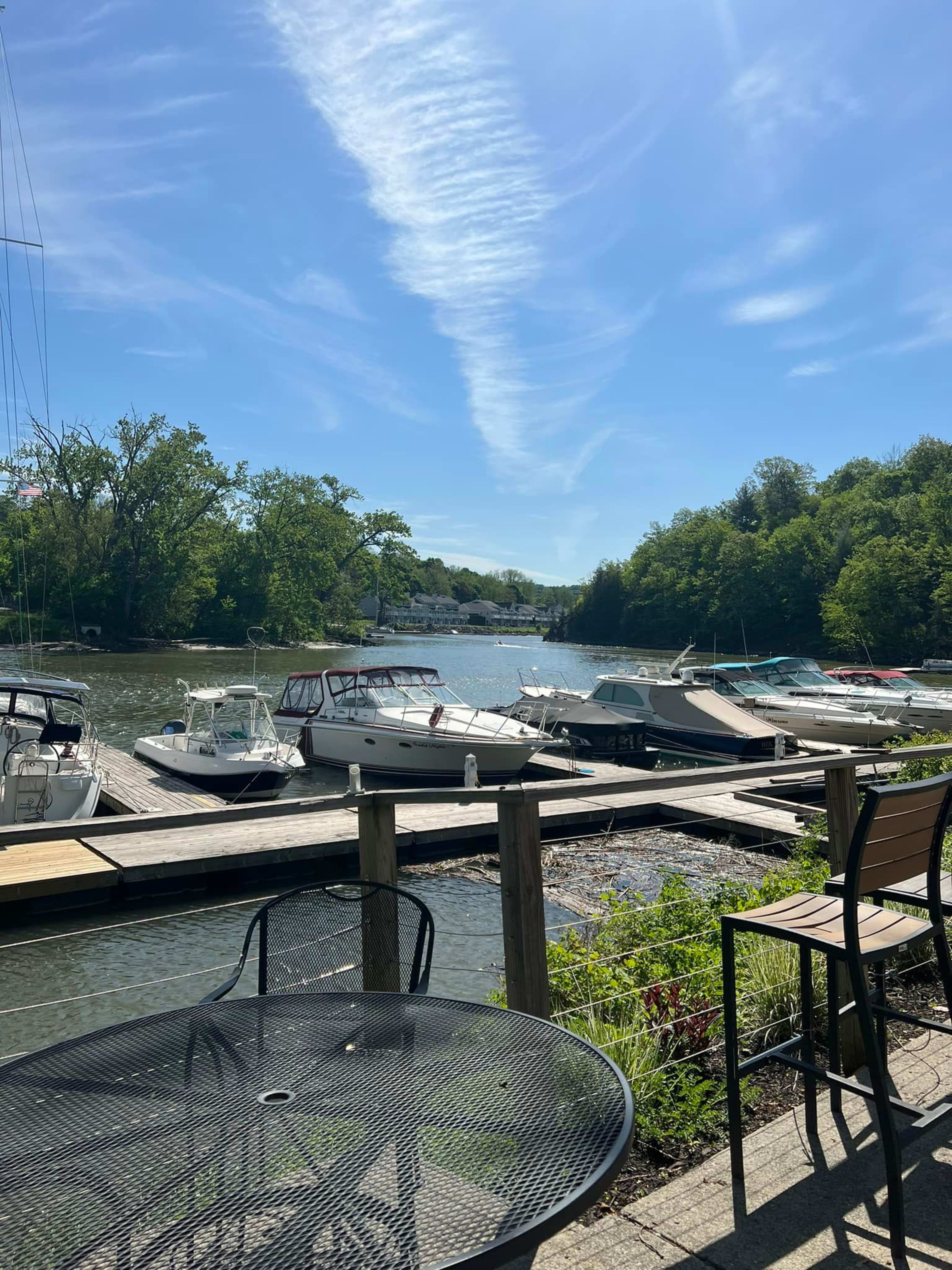 Creekside Restaurant — image 1