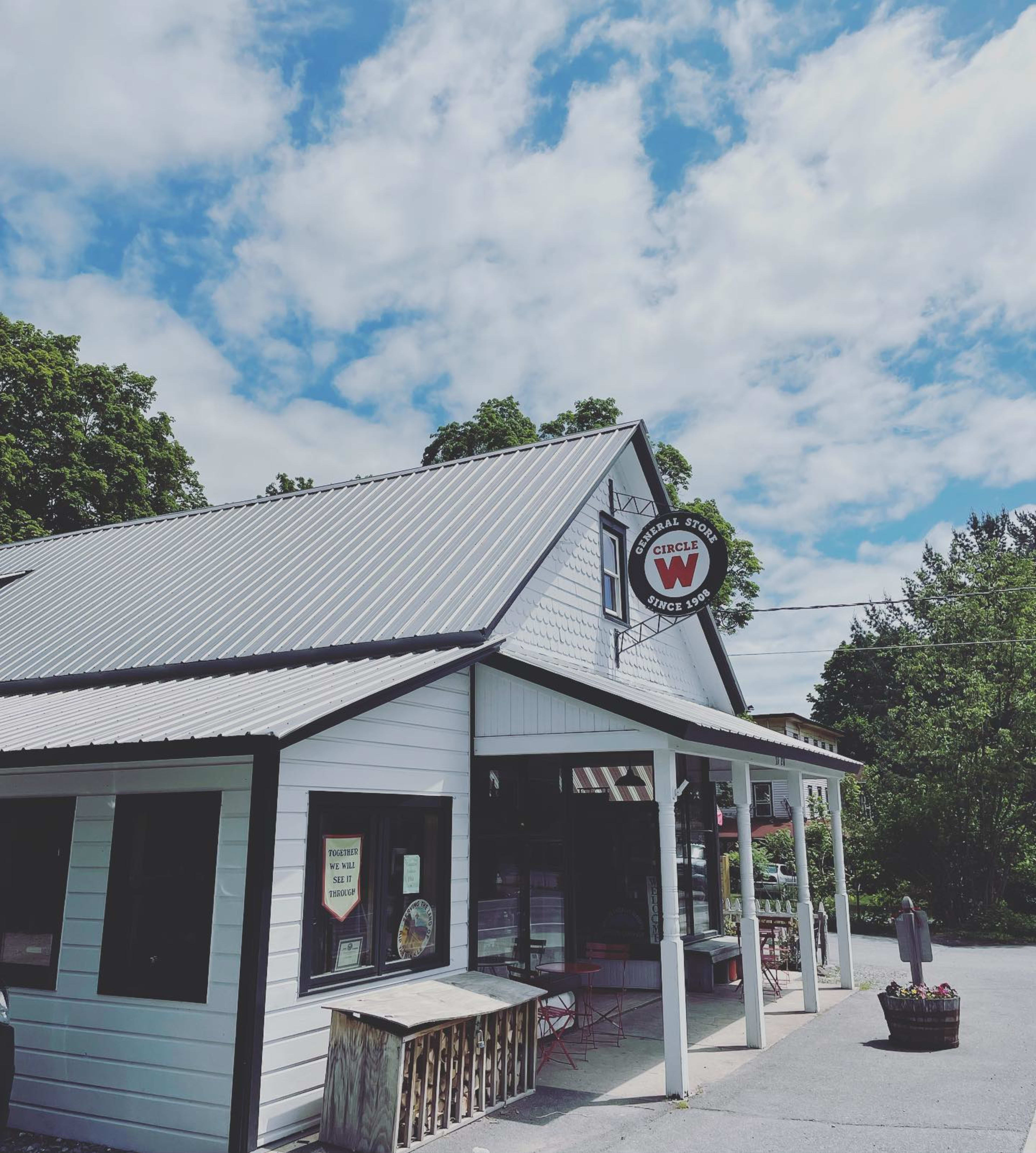 Circle W General Store