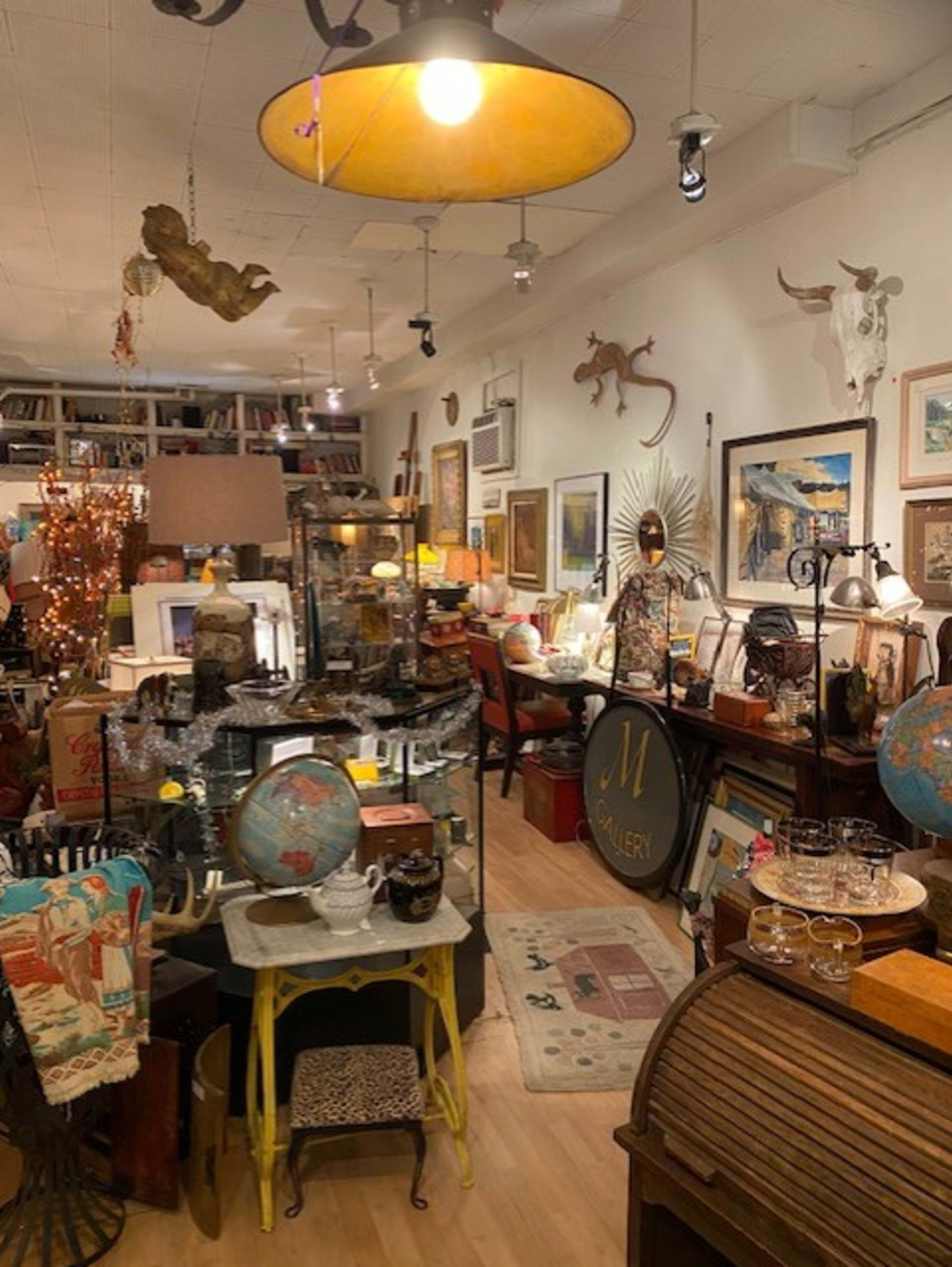 M Gallery