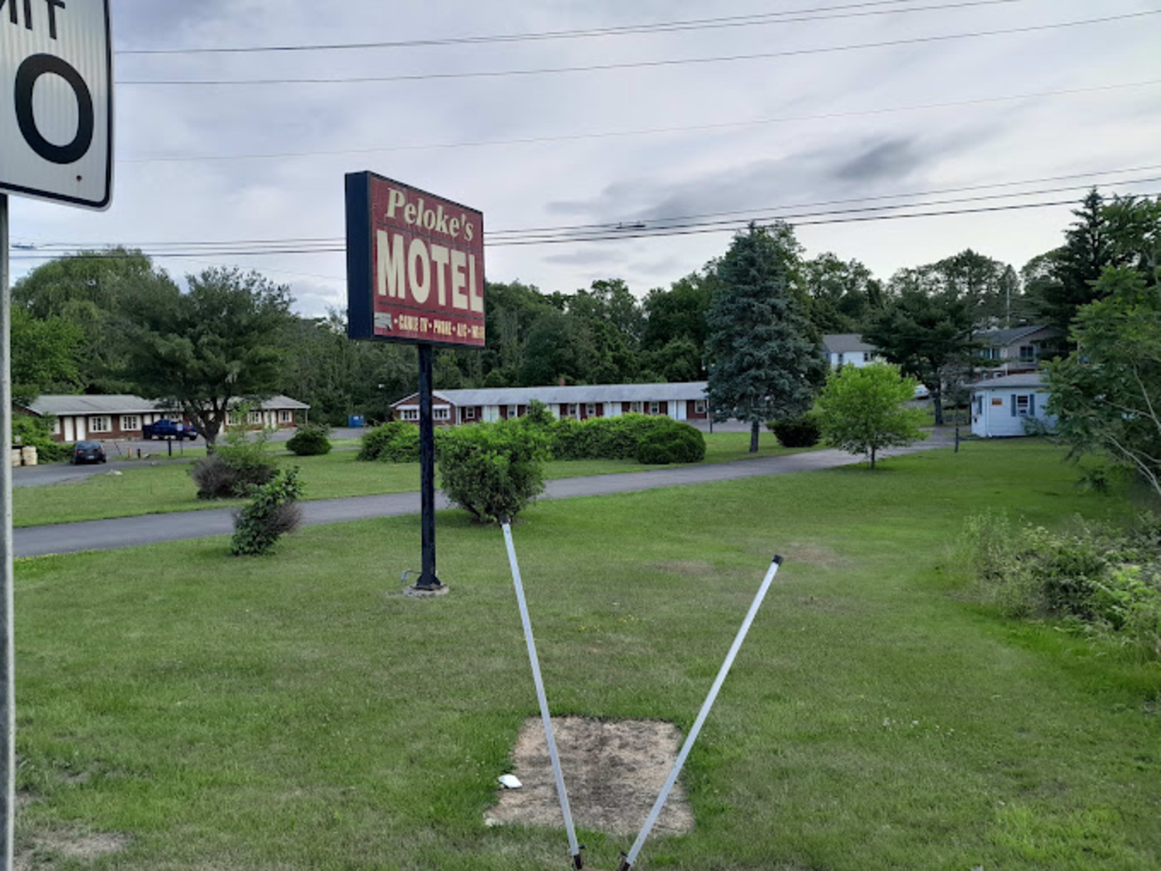 Peloke’s Motel