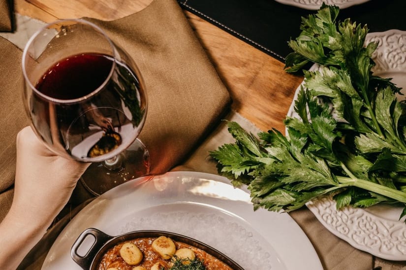 Pinot Noir Food Pairing Guide 2022 Vinyang
