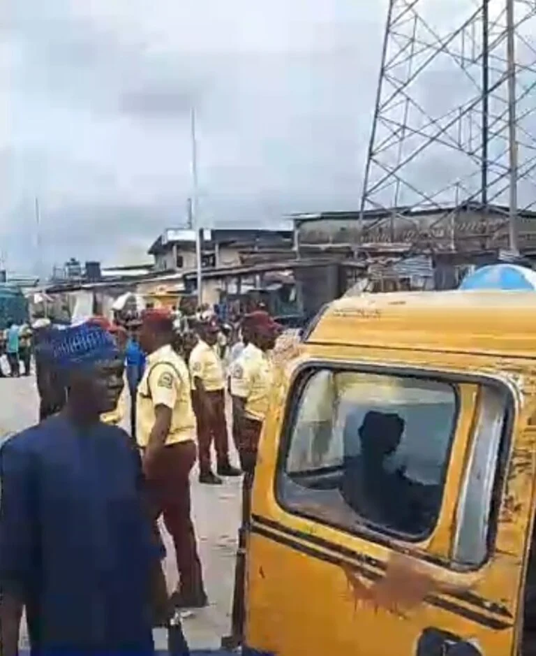 LASTMA impounds 84 vehicles in Lagos traffic enforcement