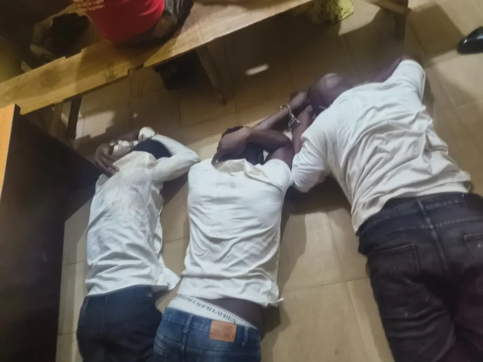 Police arrest three suspected armed robbers in Ibadan