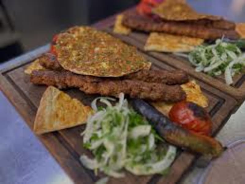 Kadir Usta Kebap Ve Lahmacun yemek fotoğrafı