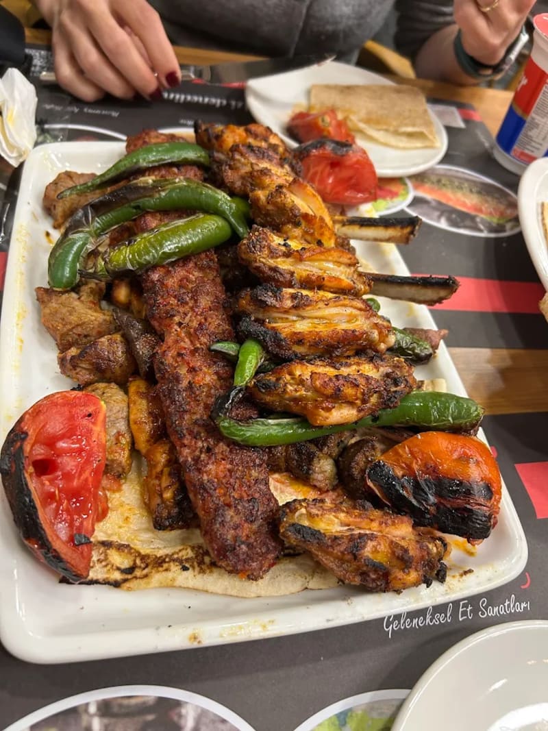Üstat Kebap yemek fotoğrafı