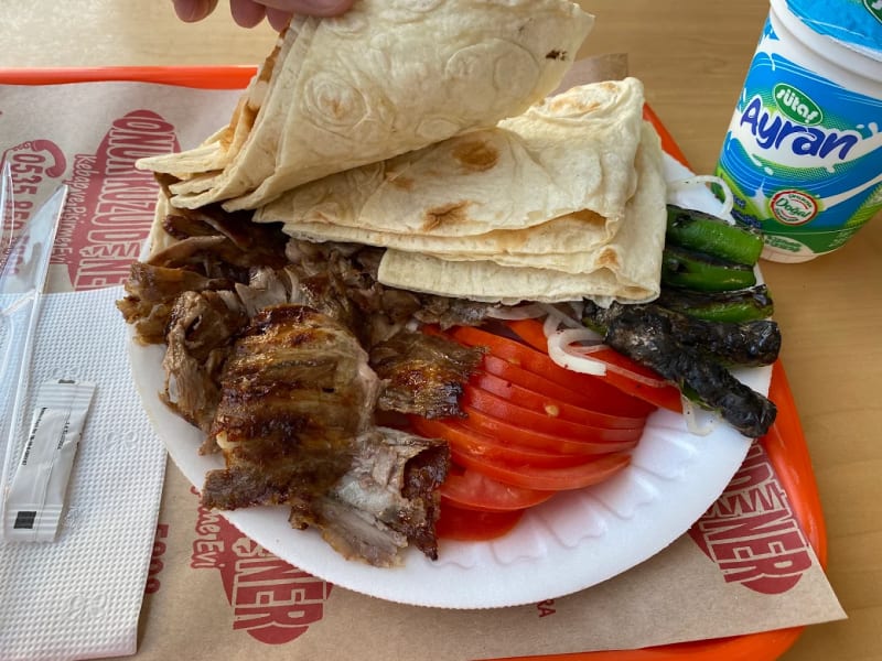 Onur Kuzu Döner yemek fotoğrafı