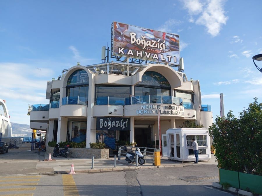 Boğaziçi Restaurant Üçkuyular