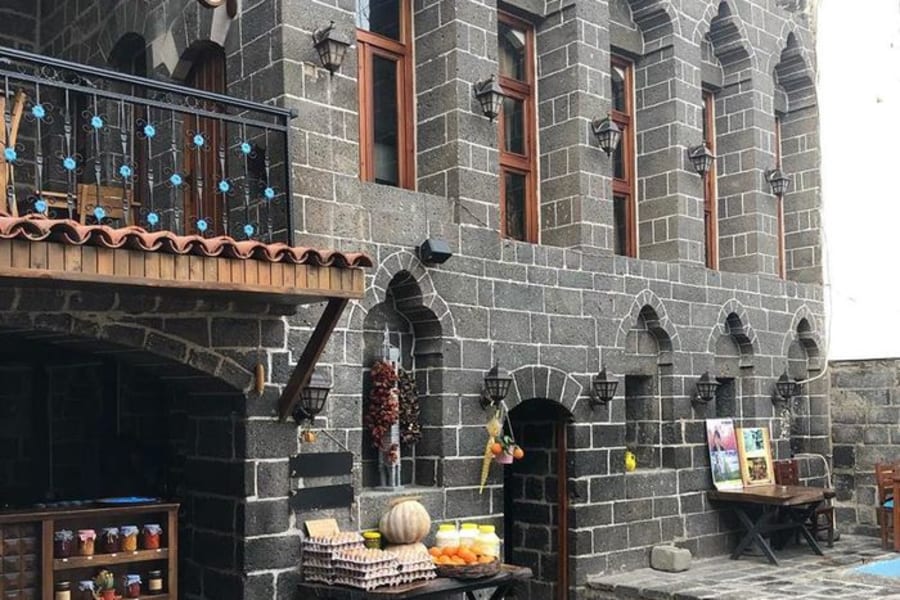 Saray Kapı Kahvaltı & Cafe