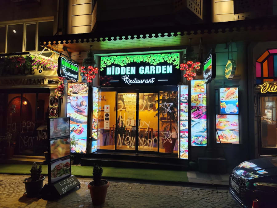 Hidden Garden Restaurant Sultanahmet