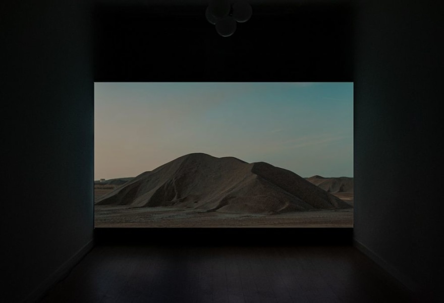 Lara Almarcegui: “Objecten interesseren me nauwelijks, wat mij achtervolgt zijn plaatsen en mijn actieve relatie met die plaatsen.”