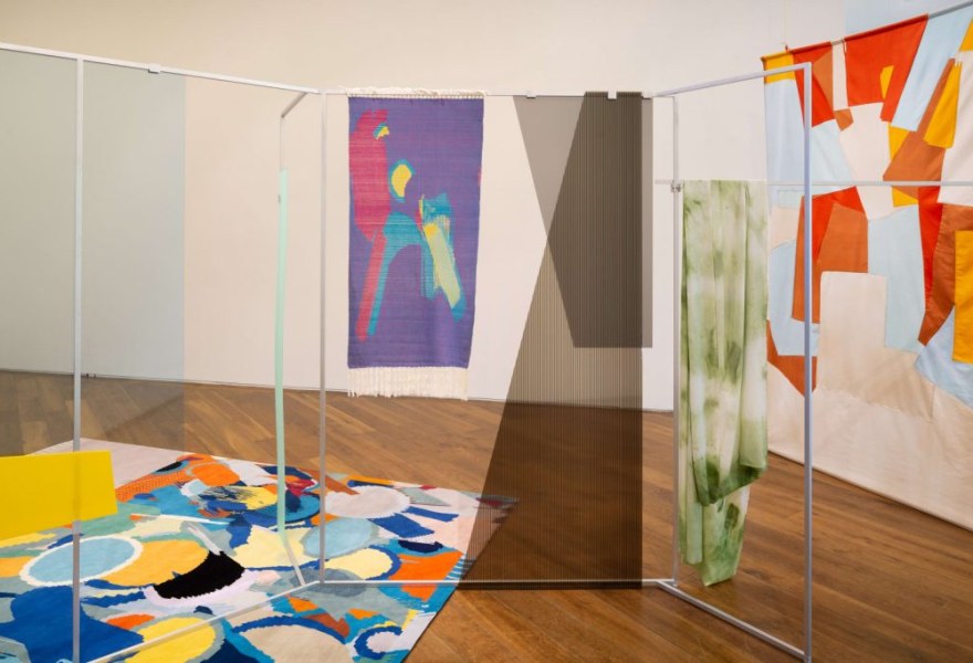 Lilah Fowler onderzoekt in haar praktijk de effecten en gevolgen van technologie op ons hedendaagse landschap