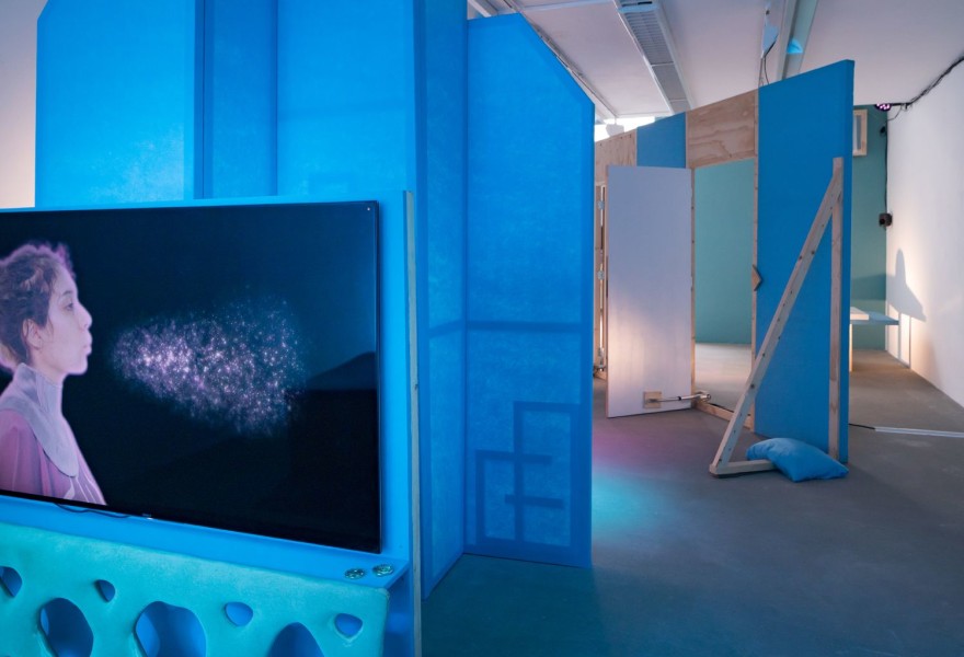 Molly Palmer in AKINCI: a meditation on the transience of life