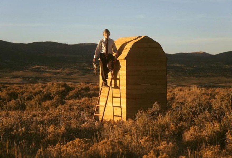 Bob Demper: Black Rock, Soft Storm. An installation in the form of a generic American office