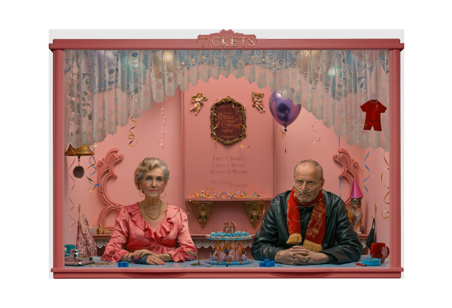 No smile. No service. Dirk Hardy's perfect solo debut