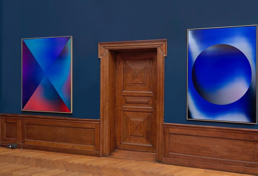 Rafaël Rozendaal: Digitale kunst, analoog ervaren