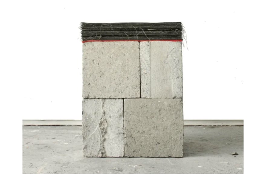 From petrified wings to soft weights, Leen Van Tichelen and the art of balance