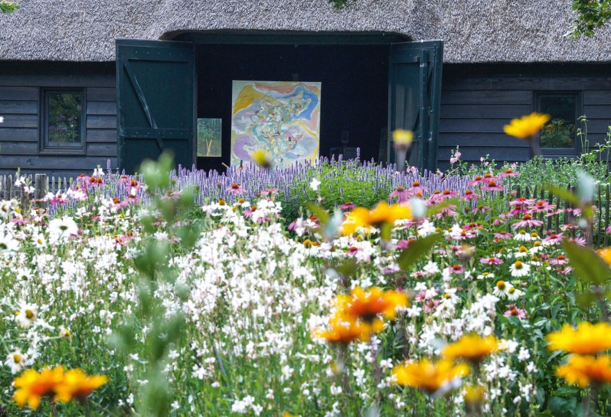 Singer Laren toont het bloeiende universum van Marc Mulders