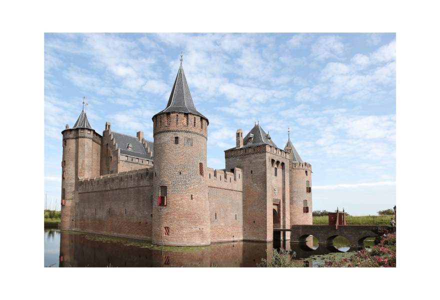 Soft!: contemporary textile art at Muiderslot castle