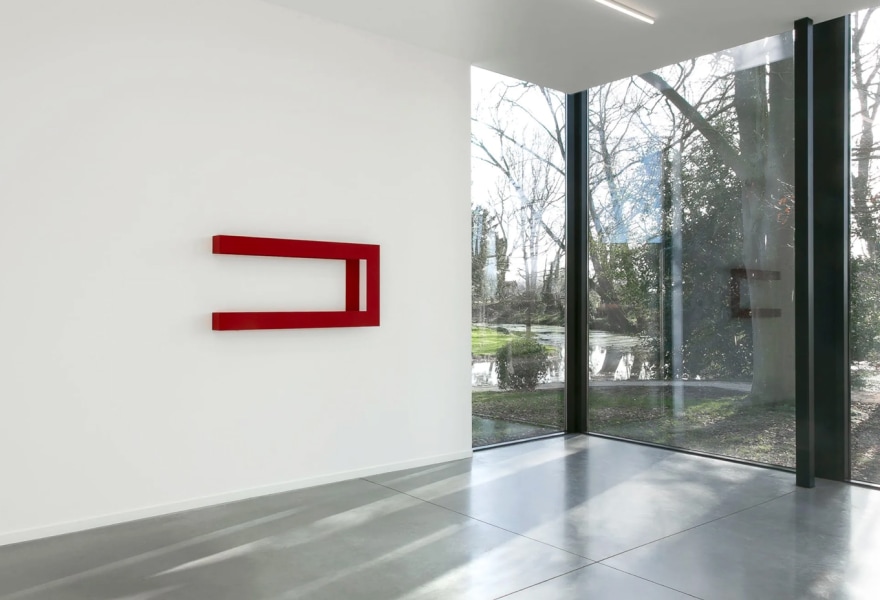 Notwendige Formen by Horst Linn at Hilde Vandaele Gallery