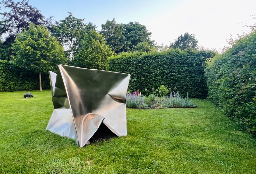 Zomerbeelden achter glas