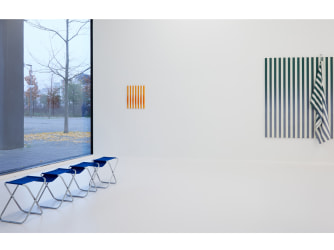 Van buiten naar binnen |
Partly Cloudy - Leon Vranken verbeeldt de relatie tussen buiten en binnen