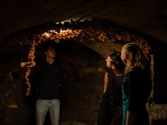 Clay as a healing medium: Kate Studley in PontArte