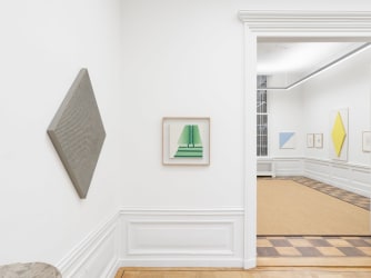 De ingetogen abstracties van Ben Akkerman