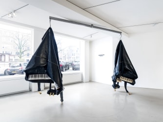 Grand piano on a meat hook: designer Maarten Baas makes a statement with gallery debut