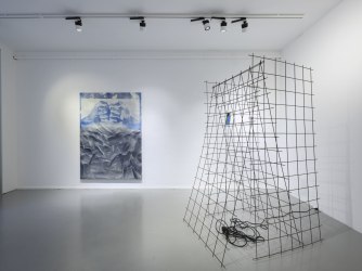 Silvia Gatti: the poetic transformation of language and matter