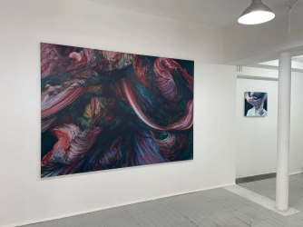 Een flikkering in het licht: over a female touch bij Gallery Sofie Van den Bussche