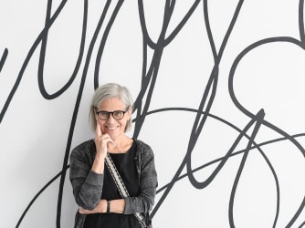 Het atelier van... Lily van der Stokker