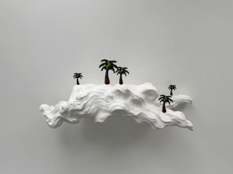 Thinking with your hands: a studio conversation with Luk Van Soom in the run-up to the exhibition À l’ombre des étoiles at Sofie Van den Bussche