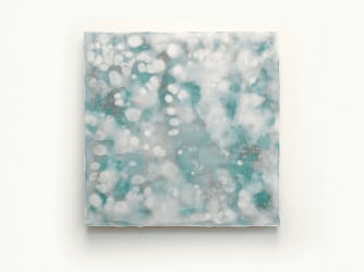 Paco Dalmau: atmospheric paintings on memory and transformation