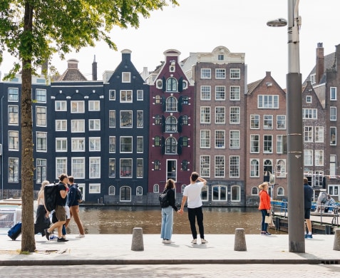 Spring Nights: an art weekend with De Ateliers and 22 galleries