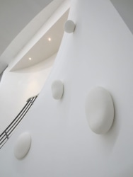 Yumiko Yoneda, shaped feeling