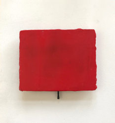 Siegfried Cremer, Rotes Bild mit Mini-Mal aus Graphit