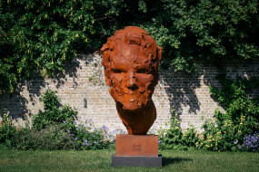 Catherine Thiry, Épicène