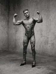 Pieter Henket, Fuerza