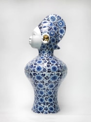 Boris van Berkum, Kabra Blauw lidded vase - decoration Parsley