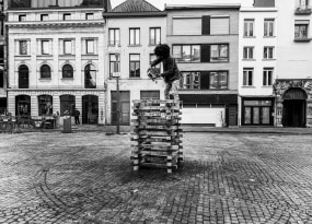 Noah Latif Lamp, Firewood