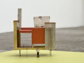 Veron Urdarianu, House of a misanthrope