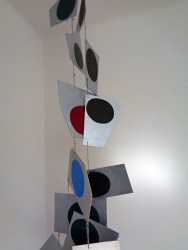 Jan Smejkal, Hangende sculptuur (Ohne Titel)