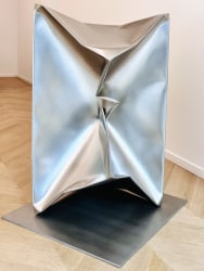 Ewerdt Hilgemann, Imploded Column