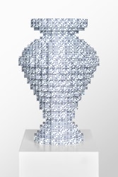 Diederik Schneemann, Lucky Dice - Dynasty Ming Vase (model 1)