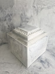 Nynke Koster, Neoclassicism (Light Marble Look)