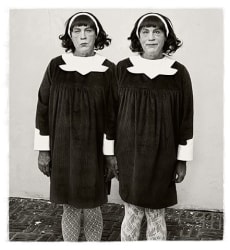 Sandro Miller, Diane Arbus / Identical Twins, Roselle, New Jersey (1967)