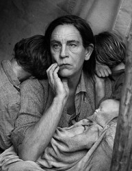 Sandro Miller, Dorothea Lange / Migrant Mother, New Jersey (1936)