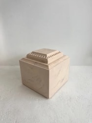 Nynke Koster, Neoclassicism (Light Salmon Marble)